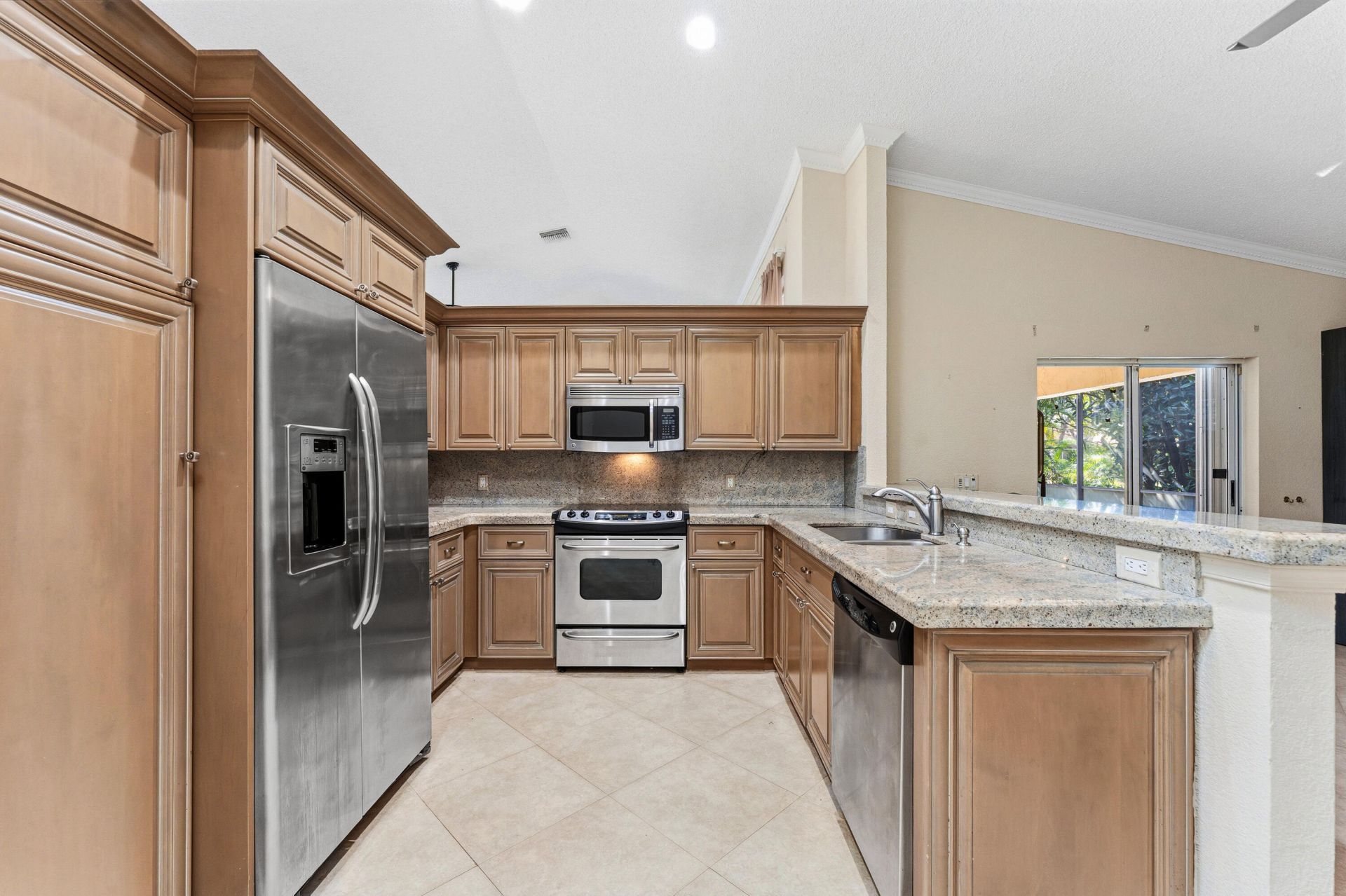 6122 Golf Villas Drive, Boynton Beach, FL 33437 Photo