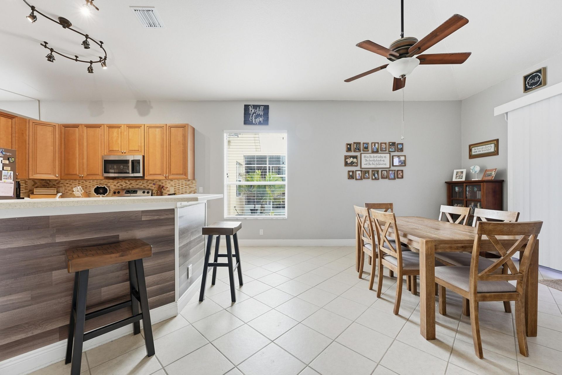 6117 Spring Lake Terrace, Fort Pierce, FL 34951 Photo
