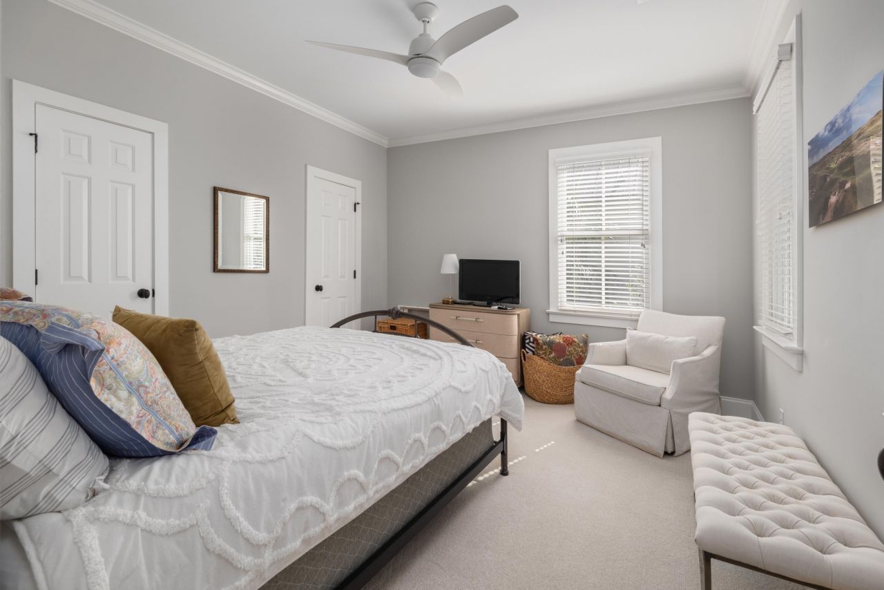 70 Saturday Road Photo 42