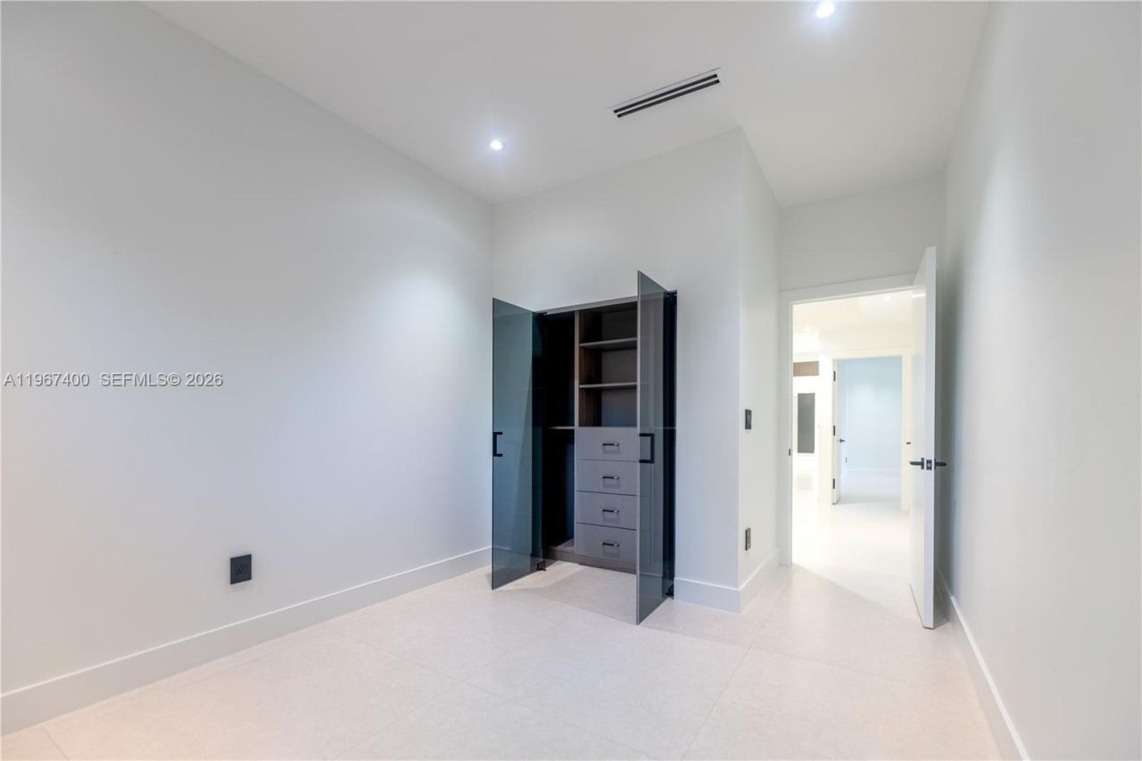 6650 SW 94th Ave, Miami, FL 33173 Photo