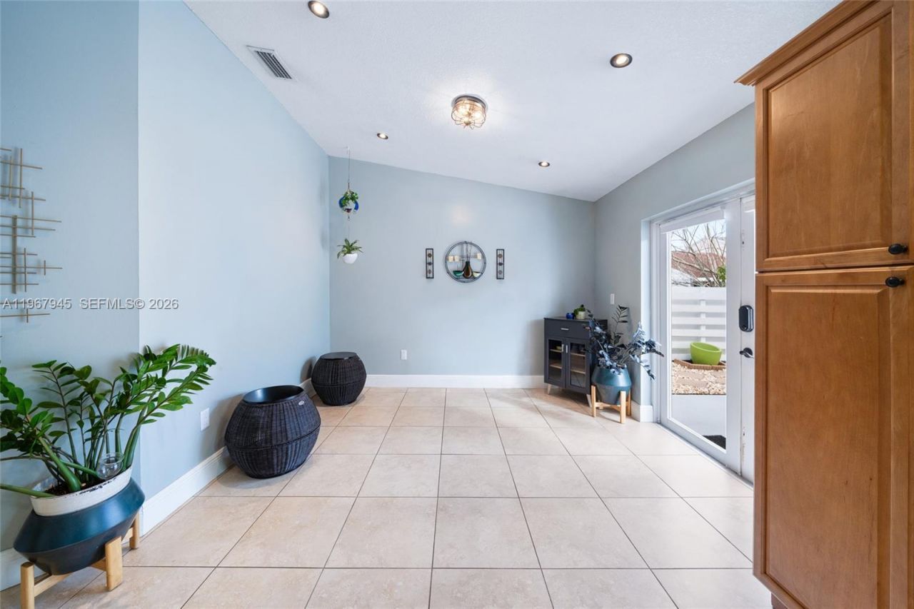 14270 SW 145th Ter, Miami, FL 33186 Photo