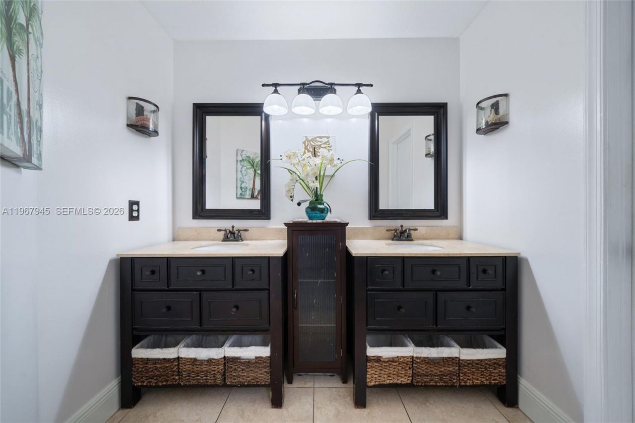 14270 SW 145th Ter, Miami, FL 33186 Photo