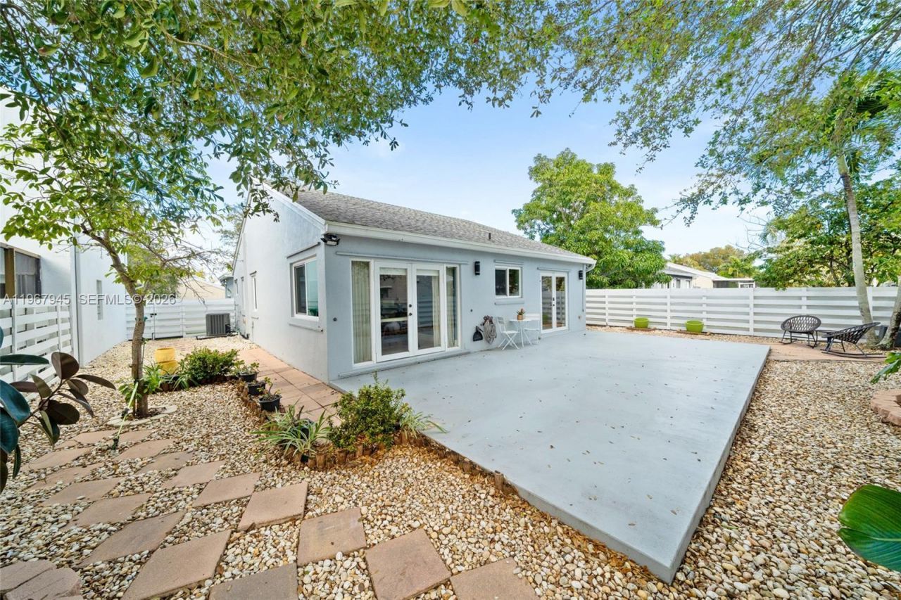 14270 SW 145th Ter, Miami, FL 33186 Photo