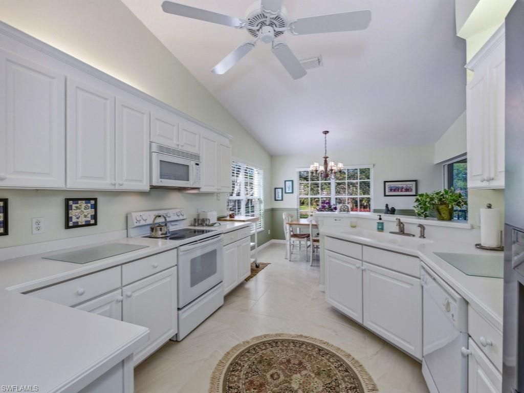 5640 Sandlewood Ct, Unit 1803, Naples, FL 34110 Photo