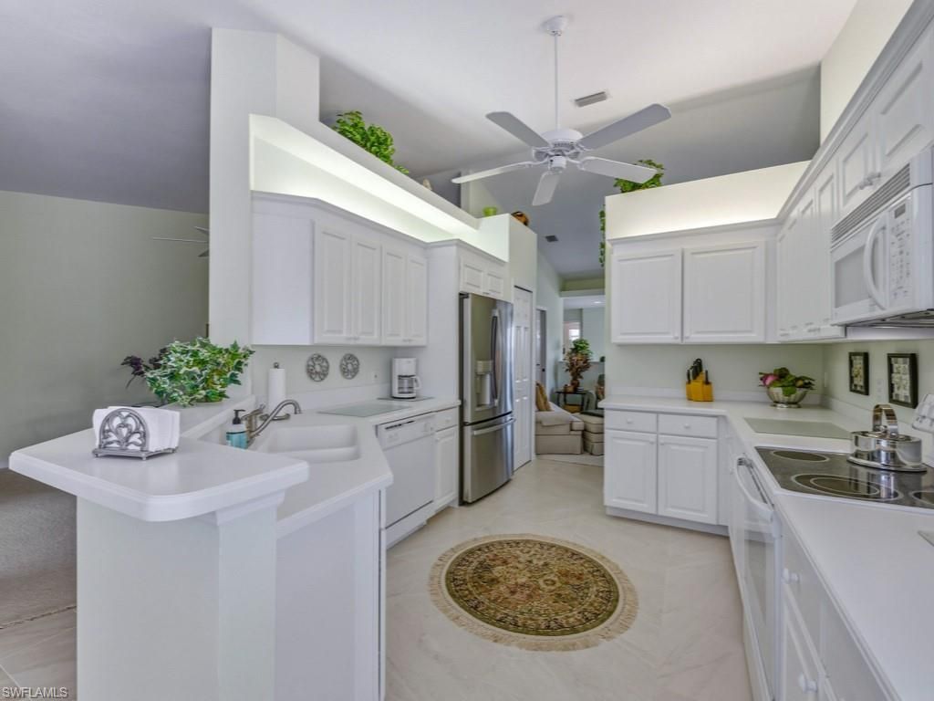 5640 Sandlewood Ct, Unit 1803, Naples, FL 34110 Photo