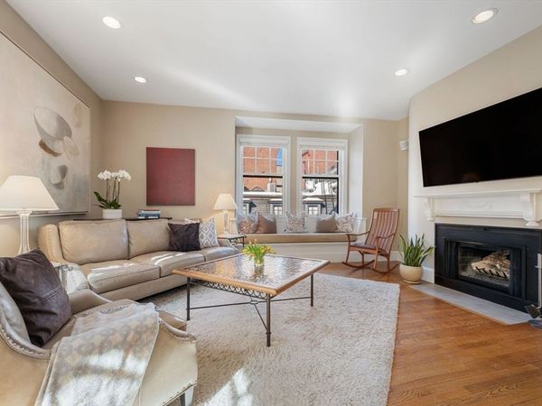 82 Chestnut Street, Unit 30, Boston, MA 02108