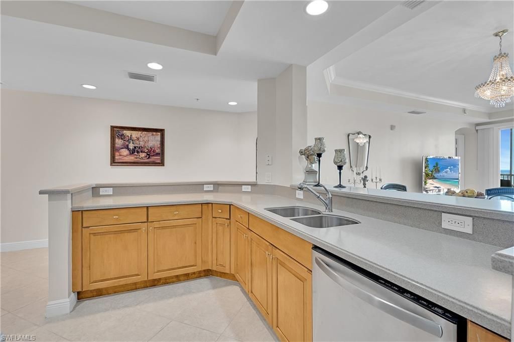 2743 1st St, Unit 2404, Fort Myers, FL 33916 Photo