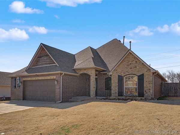 14346 S Toledo Avenue, Bixby, OK 74008