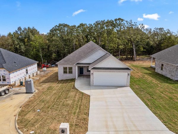 514 Madeleine Circle, Austin, AR 72007