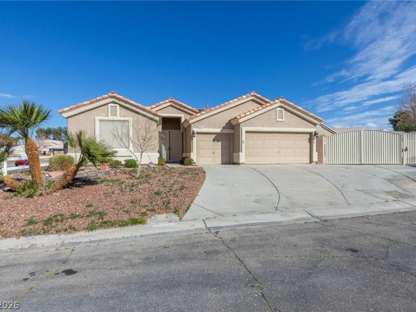 10256 Placid Street, Las Vegas, NV 89183