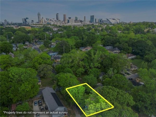 459 Paines Avenue NW, Atlanta, GA 30318