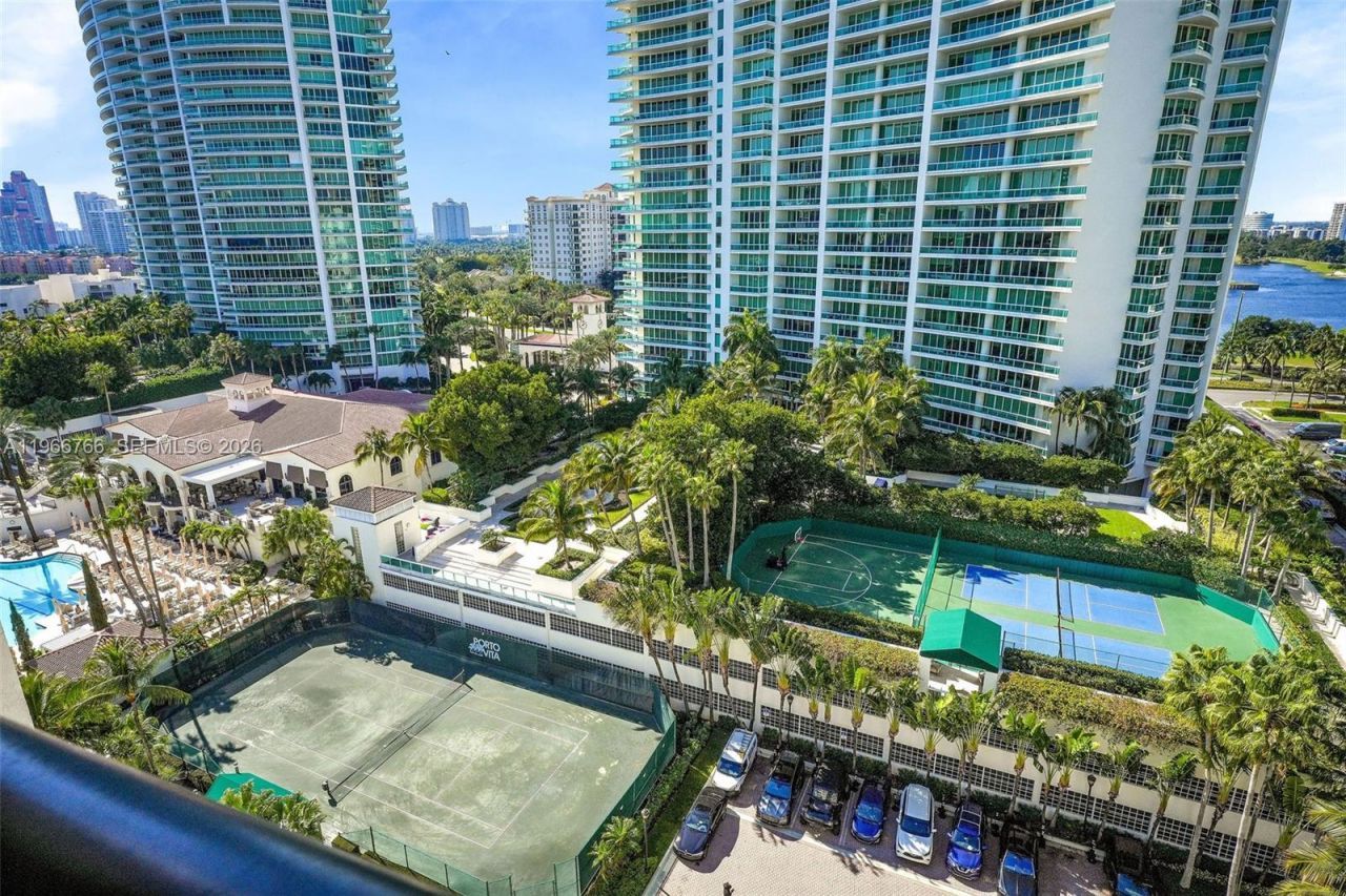 20165 NE 39th Pl, Unit 1103&1104, Aventura, FL 33180 Photo