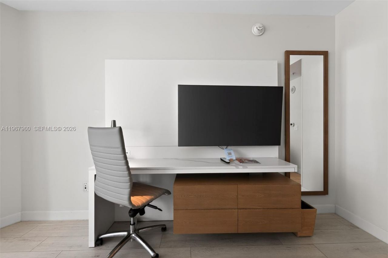 505 N Fort Lauderdale Beach Blvd, Unit 1512, Fort Lauderdale, FL 33304 Photo