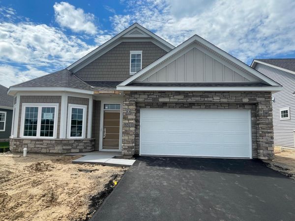 6321 158th Street N, Hugo, MN 55038