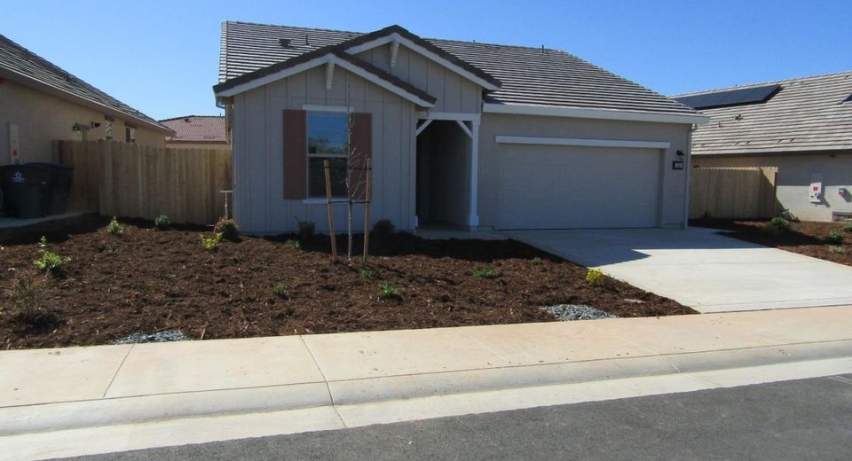 514 Bellflower Cir, Ione, CA 95640 Photo