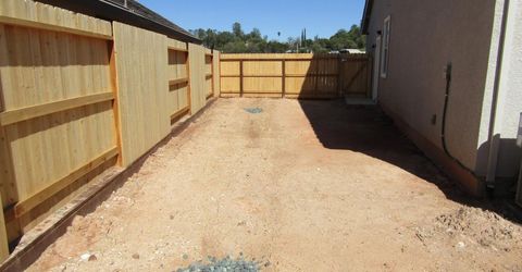 514 Bellflower Cir, Ione, CA 95640 Photo