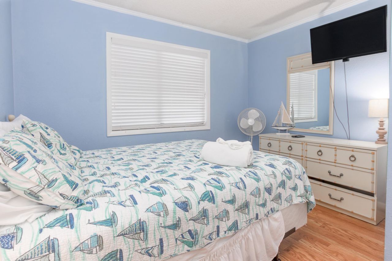 1780 N Waccamaw Dr. Photo 16