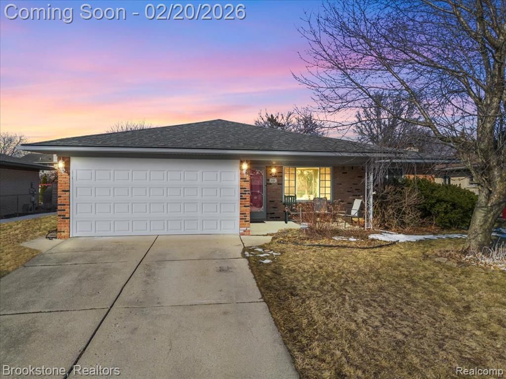 15303 Lincolnshire Lane, Fraser, MI 48026 Main Photo