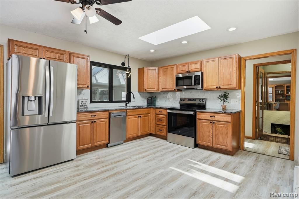 9875 W M 21, Middlebury Township, MI 48866 Main Photo