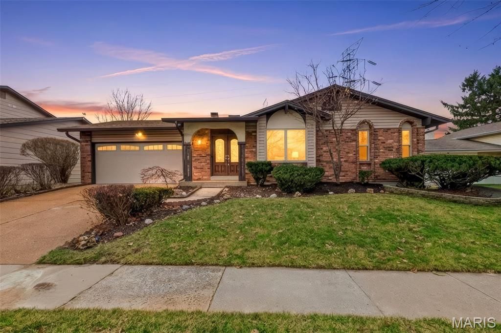 12970 Nancy Lee Drive, Saint Louis, MO 63146 Main Photo