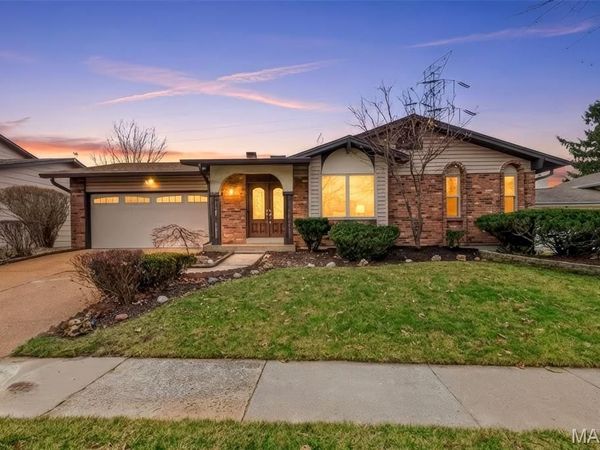 12970 Nancy Lee Drive, St Louis, MO 63146