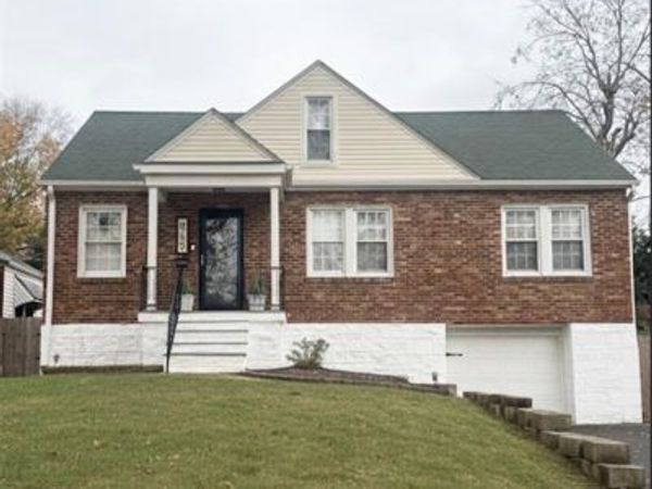 6209 Bixby Avenue , Affton, MO 63123