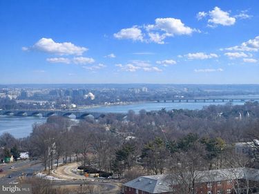 1600 N OAK STREET, Unit 1525, ARLINGTON, VA 22209