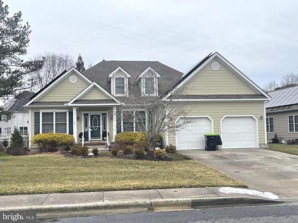 121 WAGAMONS BOULEVARD, MILTON, DE 19968