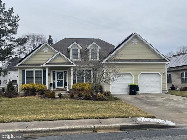 121 WAGAMONS BOULEVARD, MILTON, DE 19968