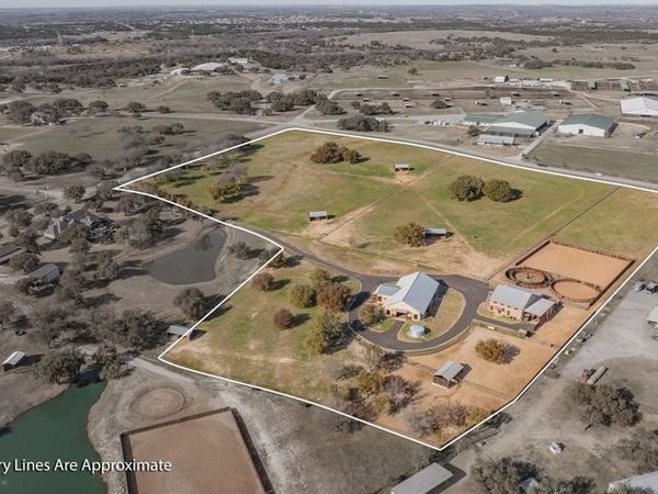 221 Silver Spur , Weatherford, TX 76087