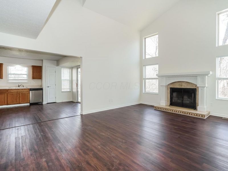 392 Old Ivory Court, Blacklick, OH 43004 Photo 2