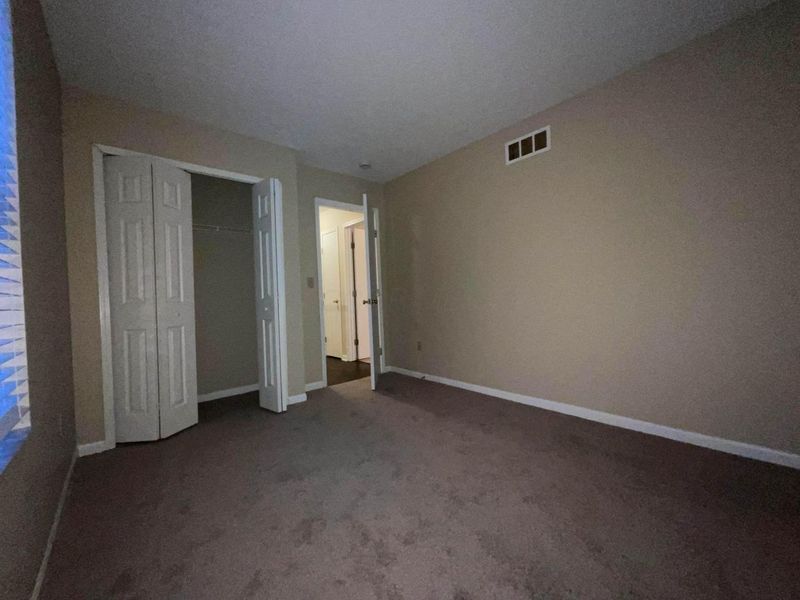 392 Old Ivory Court, Blacklick, OH 43004 Photo 8