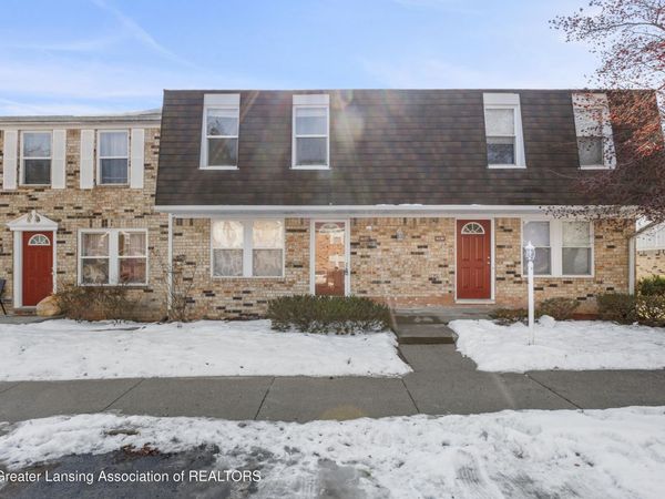 6137 Scotmar Drive, Lansing, MI 48911