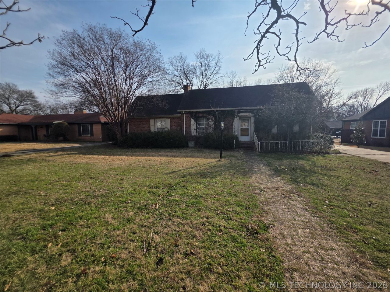 1819 W Evergreen Street, Durant, OK 74701 Main Photo