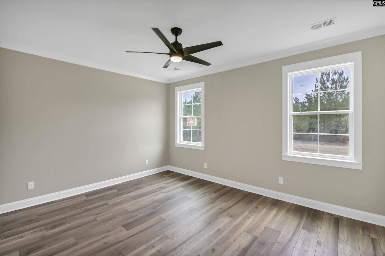 Tbd Horses Neck Road Photo 19