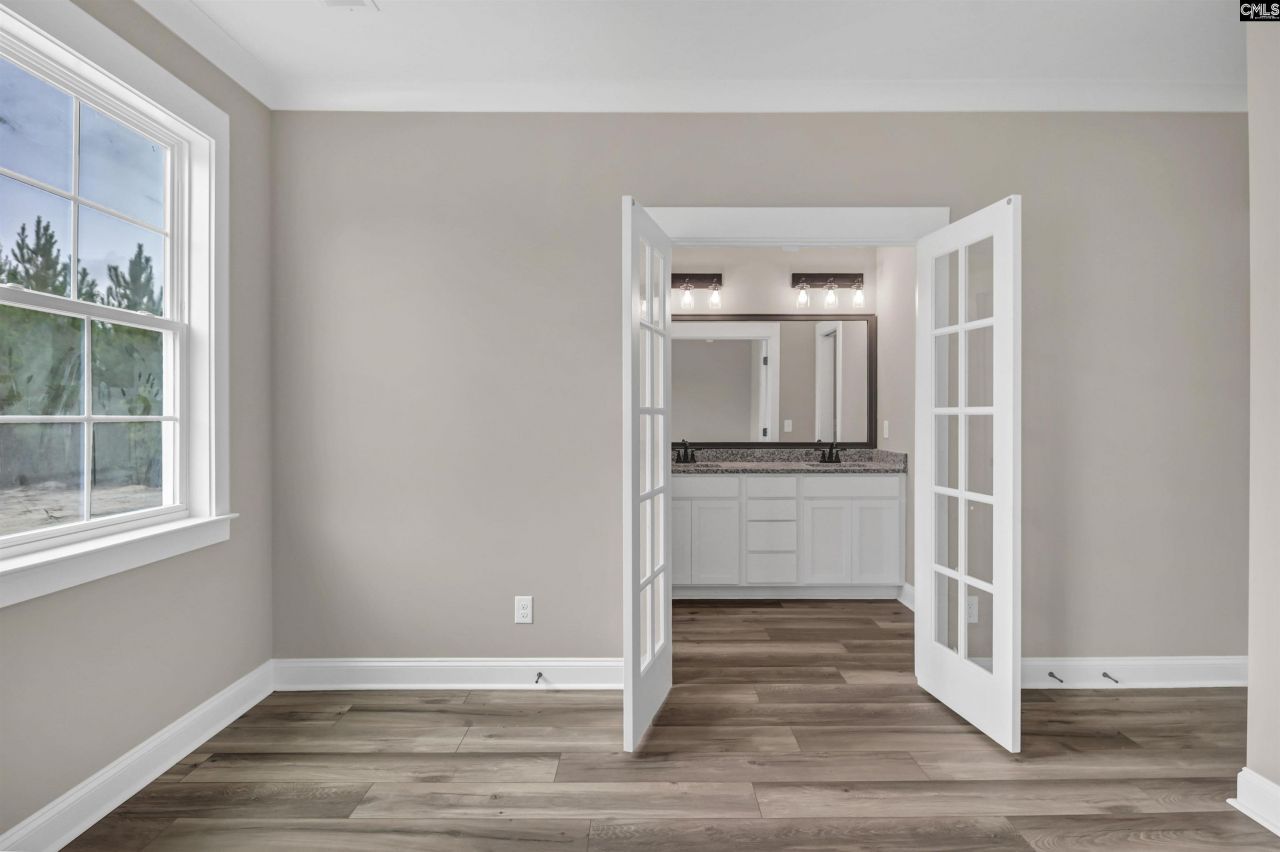 Tbd Horses Neck Road Photo 22