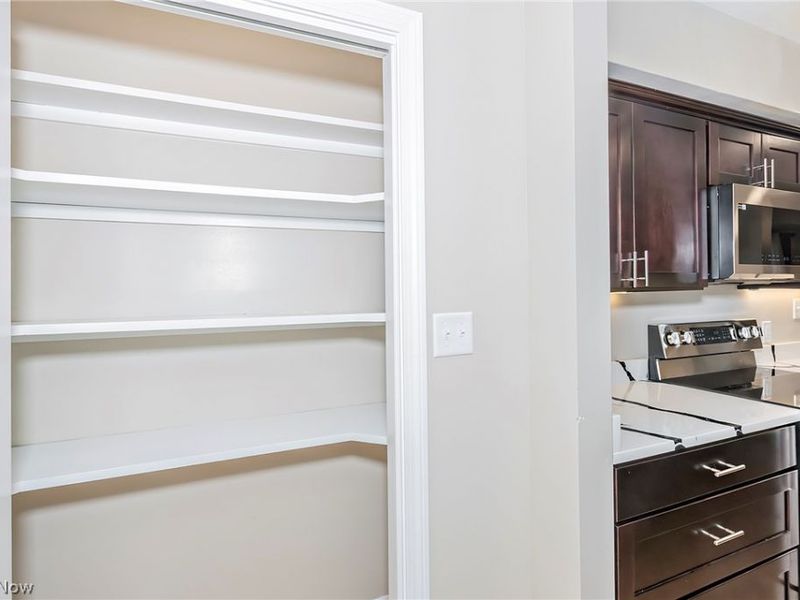 917 Brunswick Road, Cleveland, OH 44112 Photo 11