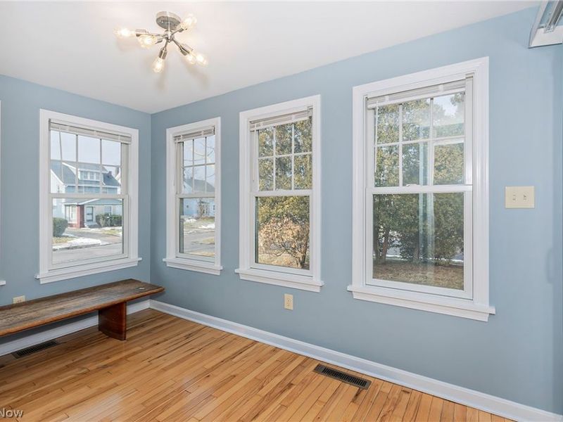 917 Brunswick Road, Cleveland, OH 44112 Photo 13