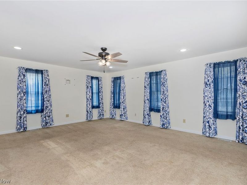 917 Brunswick Road, Cleveland, OH 44112 Photo 17