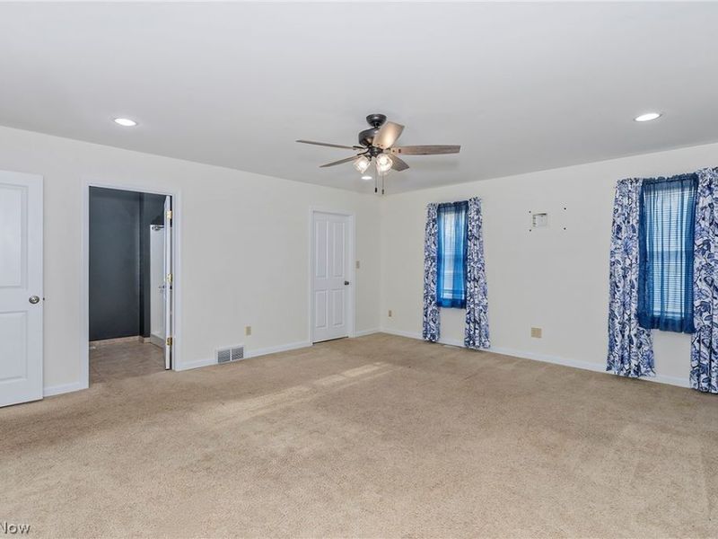 917 Brunswick Road, Cleveland, OH 44112 Photo 18