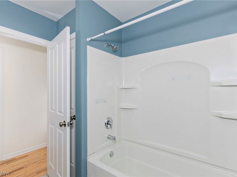 917 Brunswick Road, Cleveland, OH 44112 Photo 30