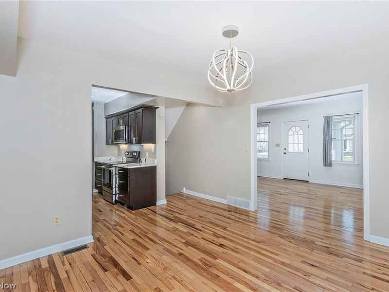 917 Brunswick Road, Cleveland, OH 44112 Photo 8