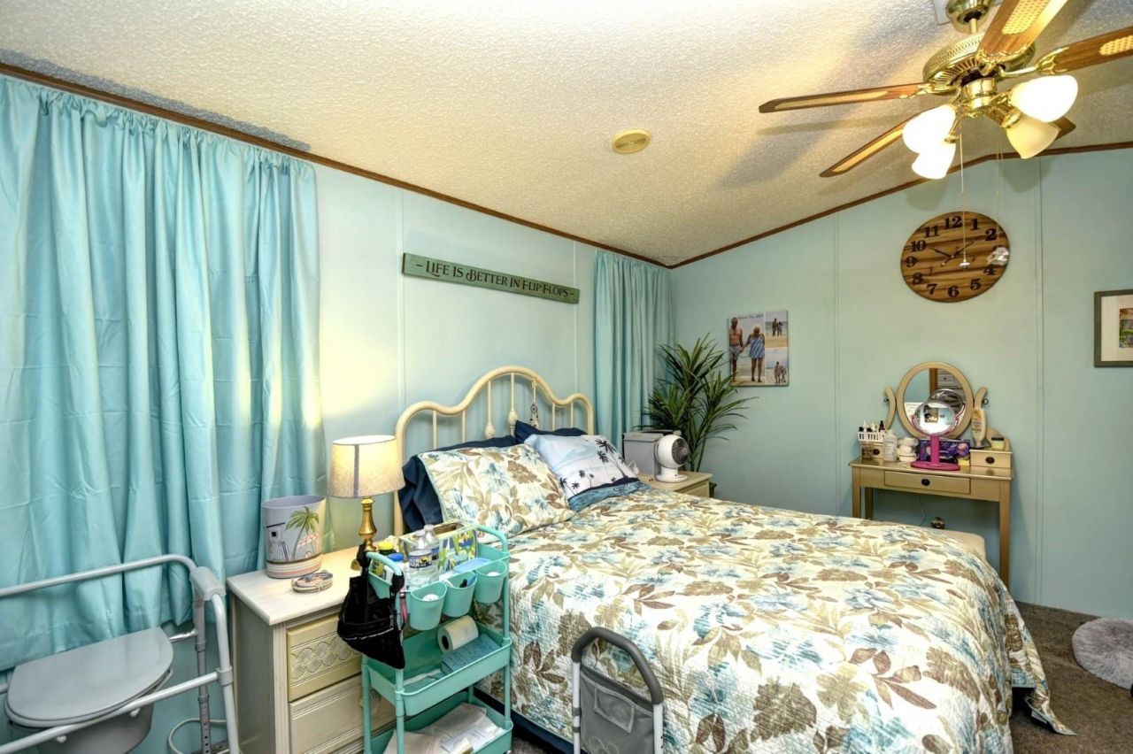 19 Crooked Island Circle  Photo 15