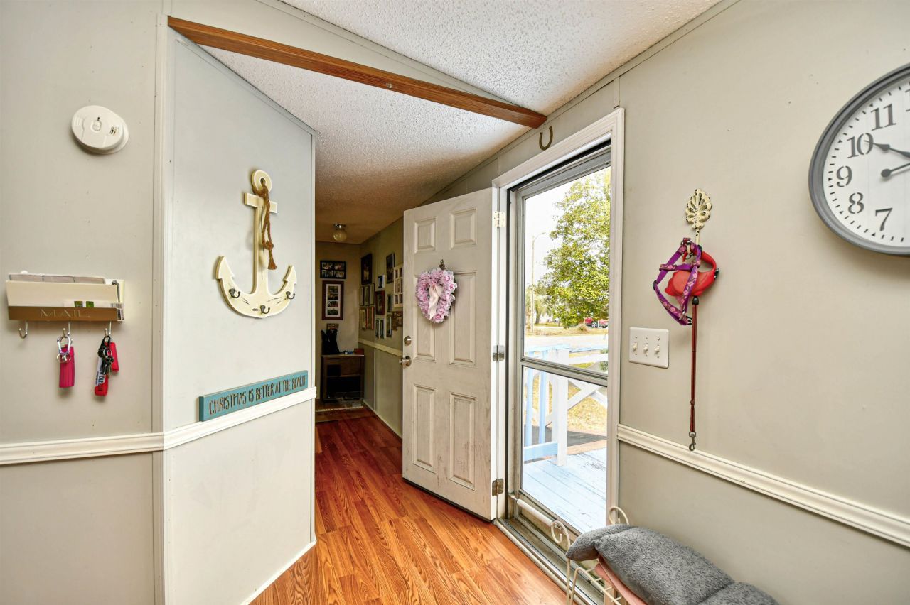 19 Crooked Island Circle  Photo 5