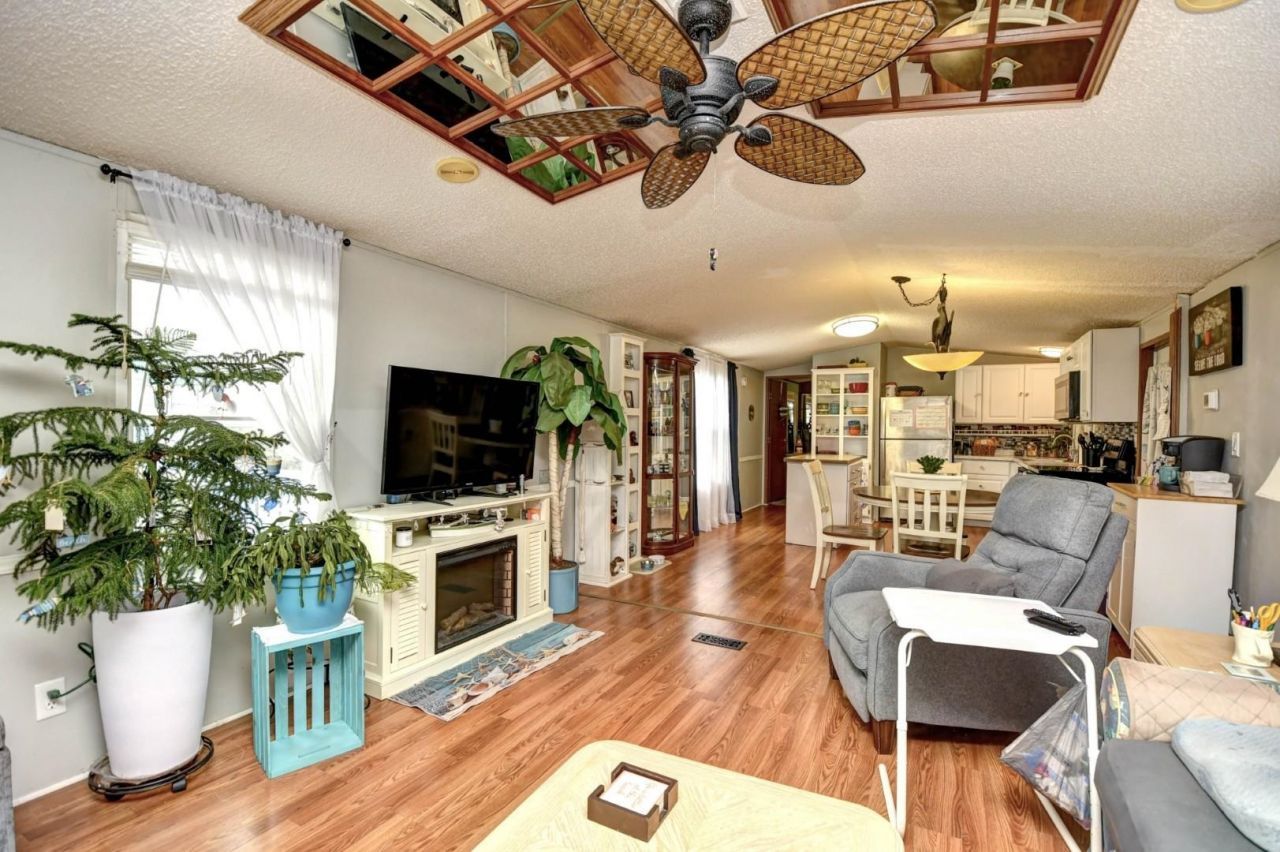 19 Crooked Island Circle  Photo 9