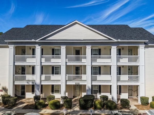 635 Woodmoor Dr., Unit 101, Murrells Inlet, SC 29576