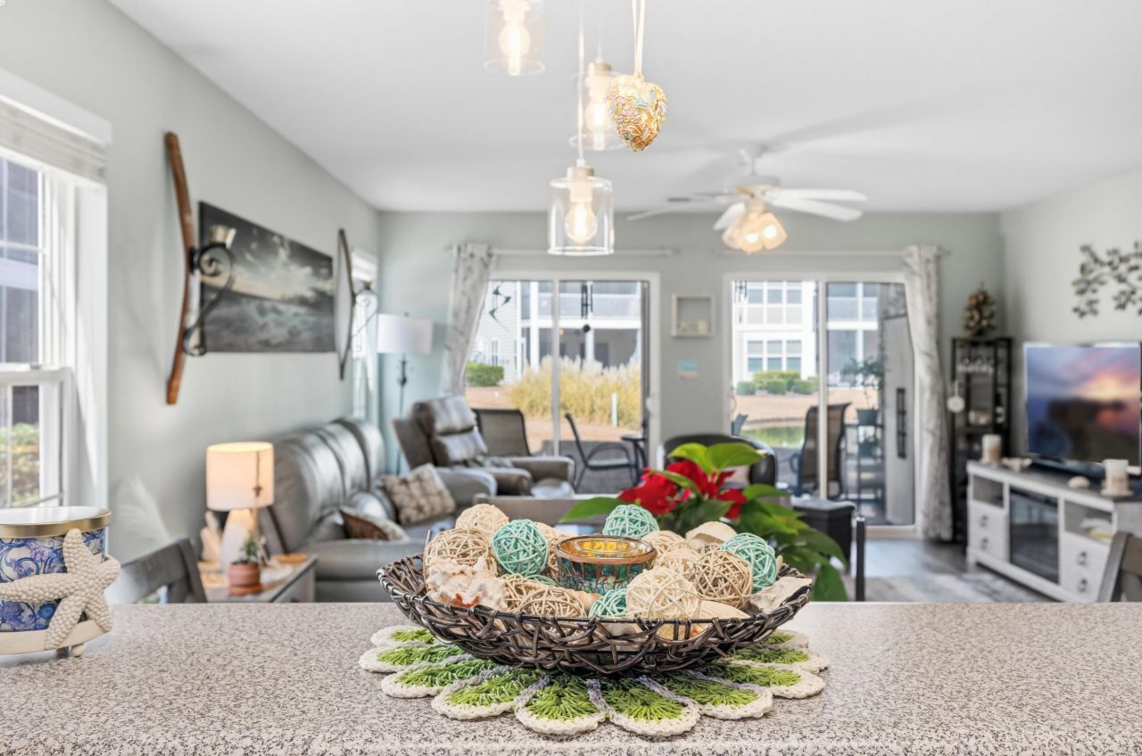 635 Woodmoor Dr. Photo 11