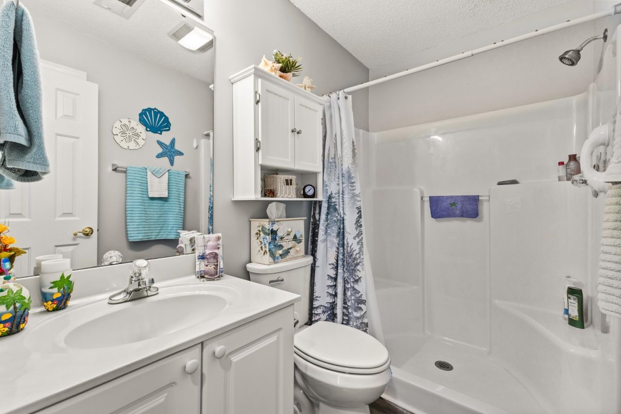 635 Woodmoor Dr. Photo 14