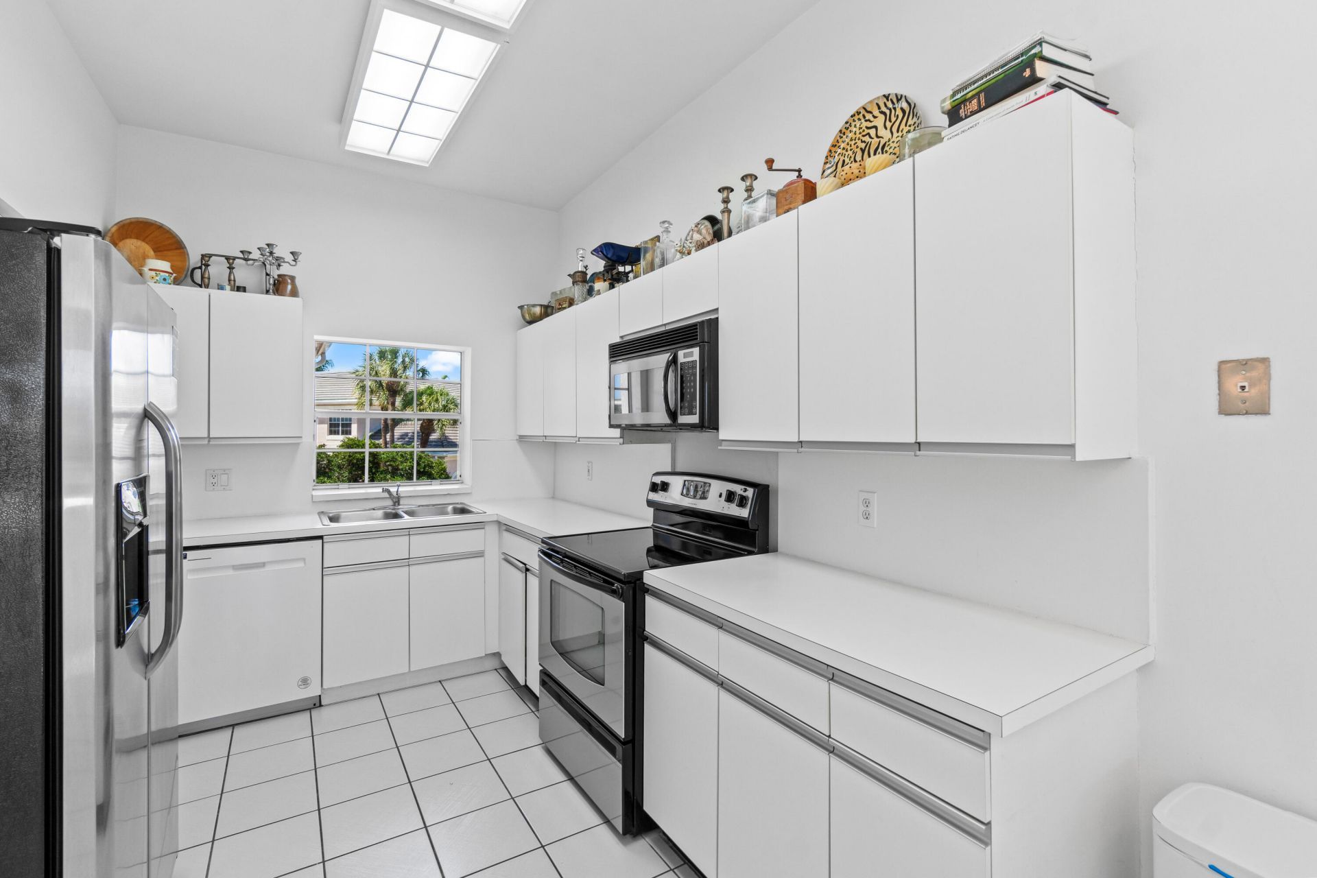 5142 Lake Catalina Drive, Unit B, Boca Raton, FL 33496 Photo