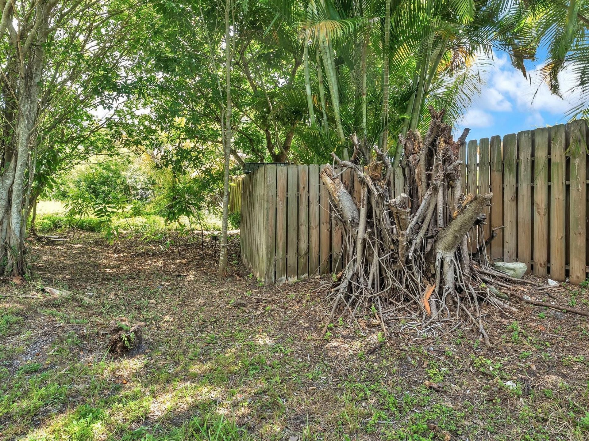 6171 SW 6th, Margate, FL 33068 Photo